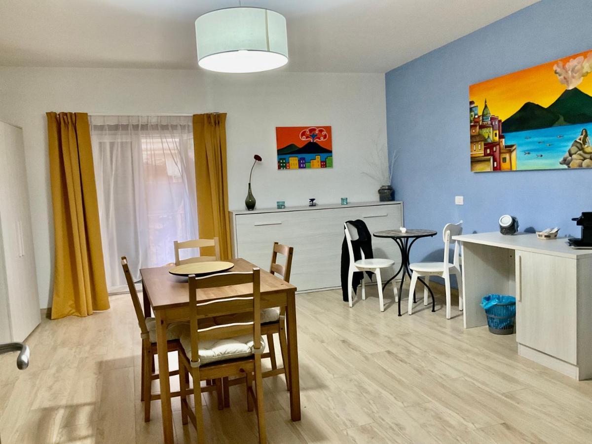 نابولي 'A Room De' Scugnizzi المظهر الخارجي الصورة