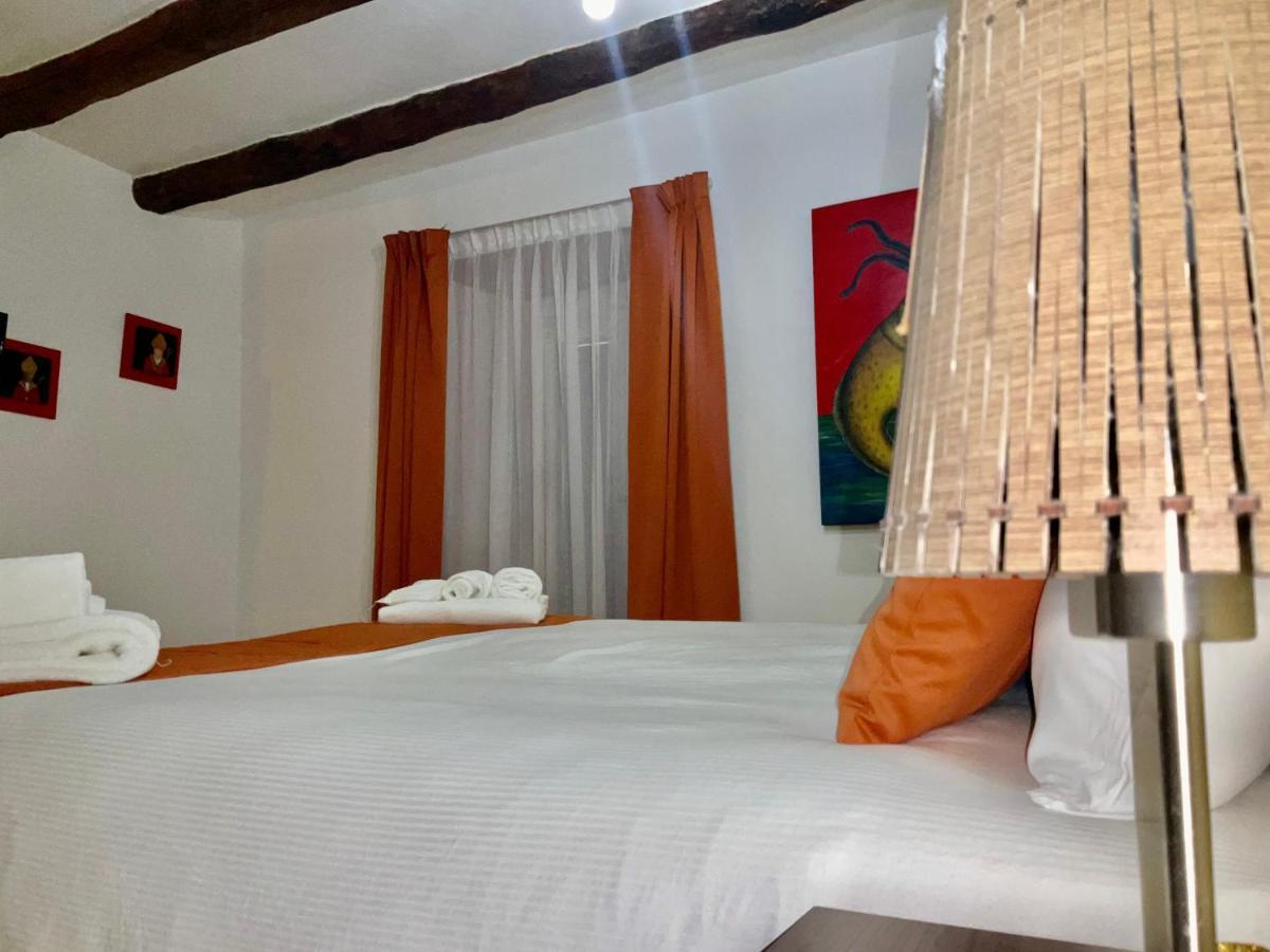نابولي 'A Room De' Scugnizzi المظهر الخارجي الصورة